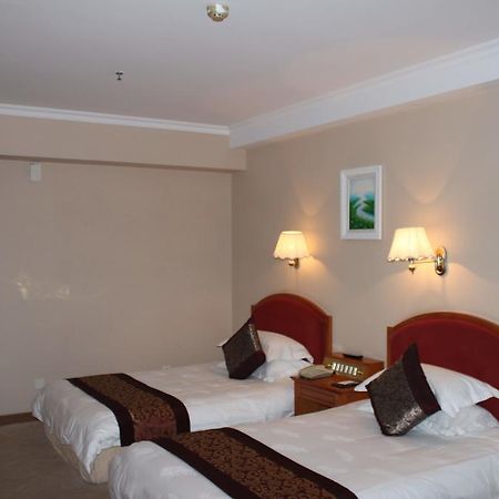 Tianhong Hotel Hocö Kültér fotó