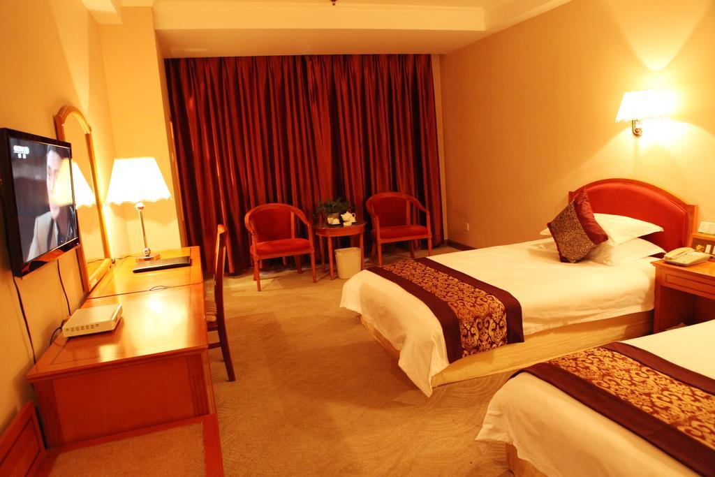 Tianhong Hotel Hocö Szoba fotó